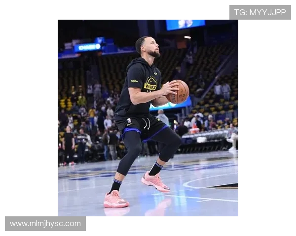 美媒报道彪马球星伤病潮库里首次穿鞋即遭重创